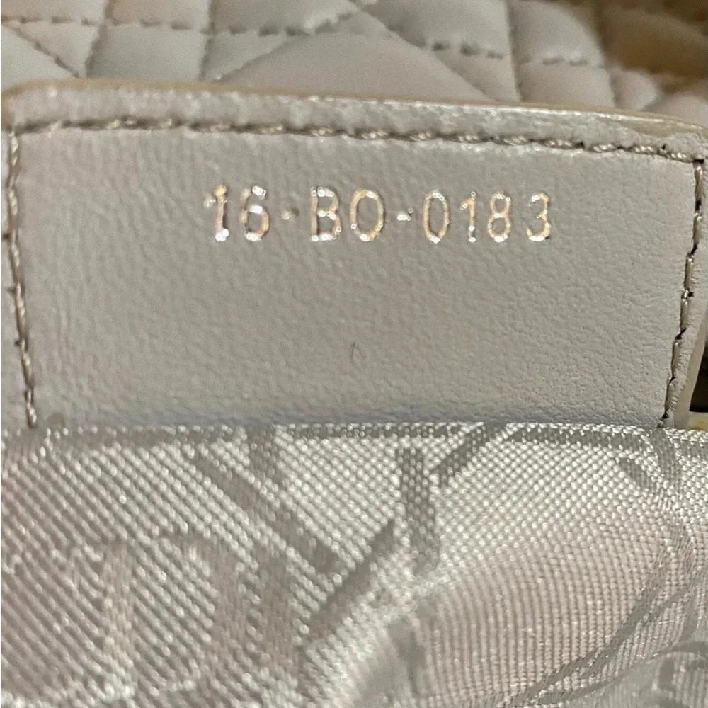 Christian Dior gray quilted leather cannage handbag - Picture 7 of 11